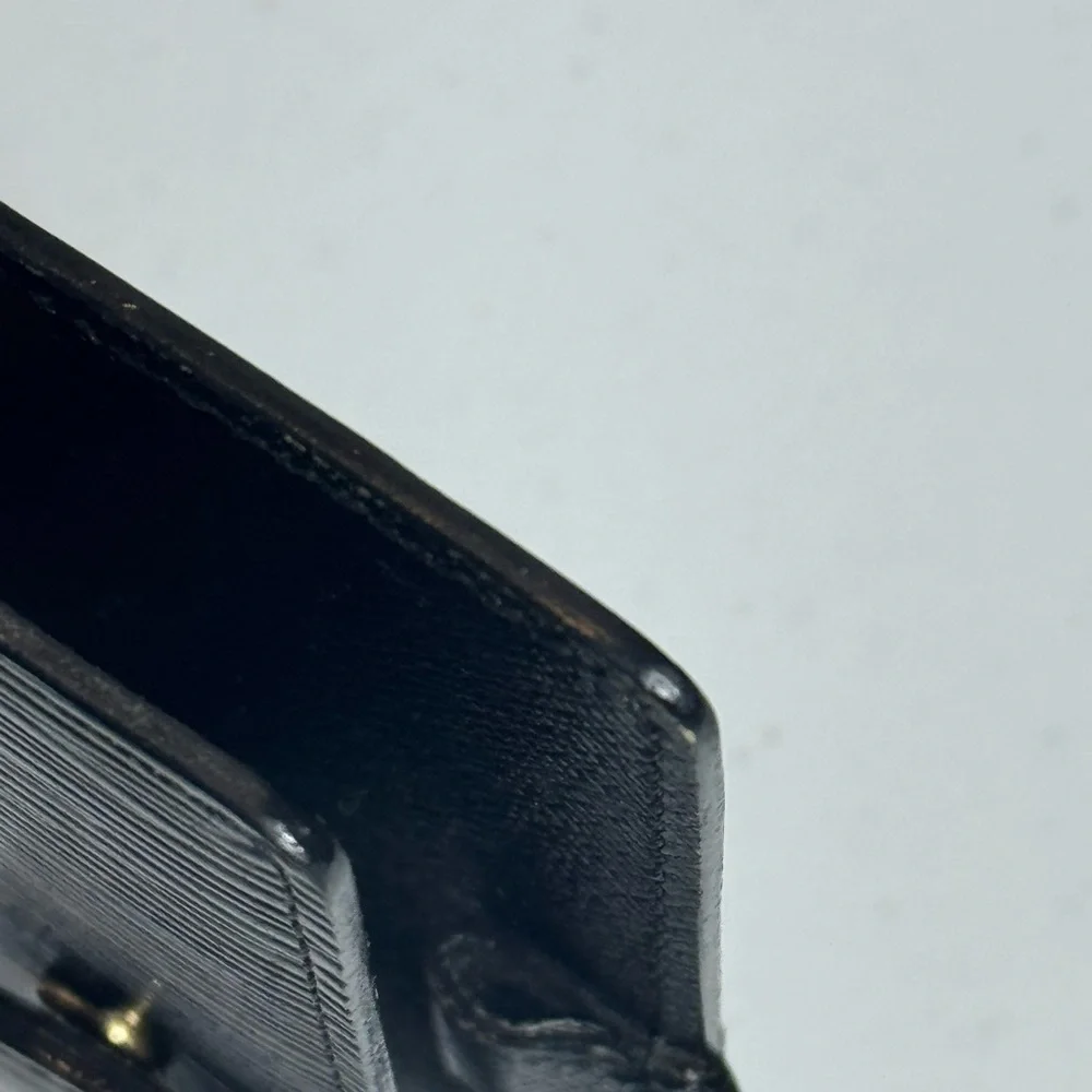 AUTHENTIC Louis Vuitton Black Epi Leather Organizer